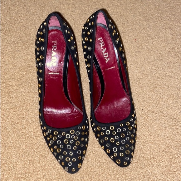 Prada shoes - Picture 1 of 6